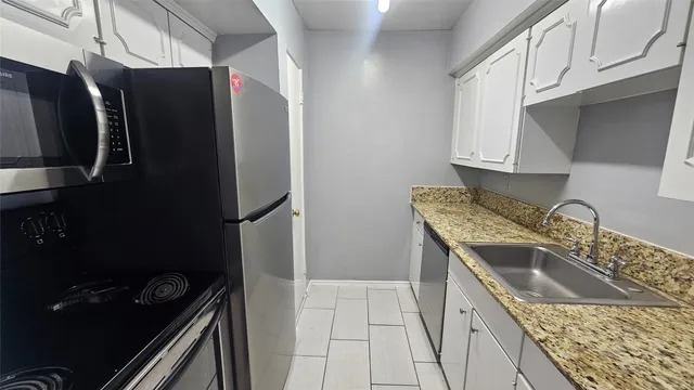 $850 | 3015 Greenridge Drive, Unit 68, Houston, TX 77057