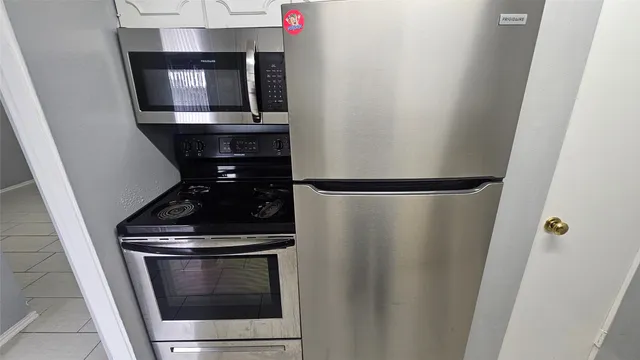 $850 | 3015 Greenridge Drive, Unit 68, Houston, TX 77057