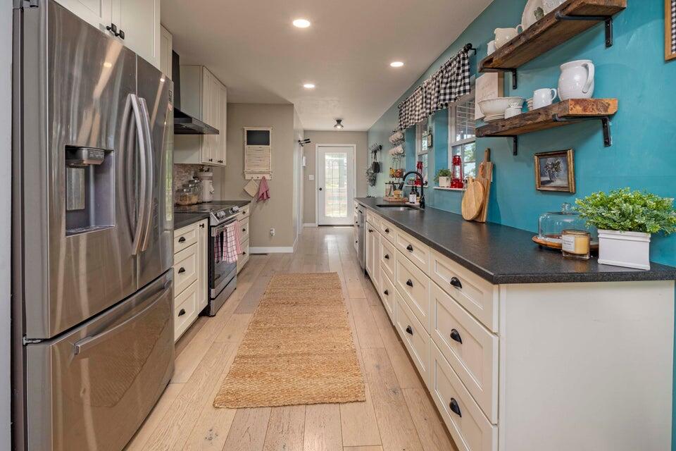 1455 Rigsby Gap Road Pikeville, TN 37367 - Photo 14 of 66 Kitchen