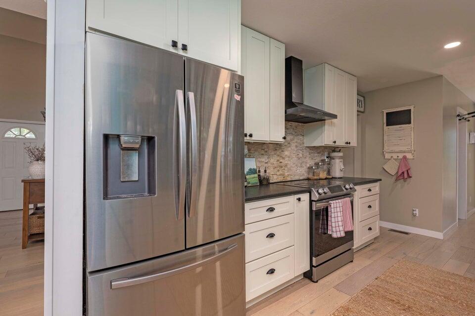 1455 Rigsby Gap Road Pikeville, TN 37367 - Photo 15 of 66 Kitchen
