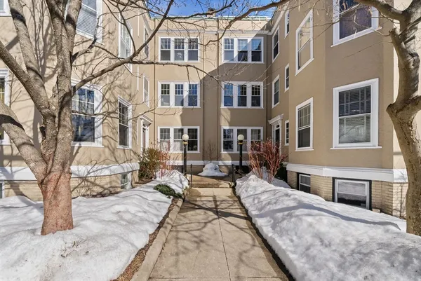 $595,738 | 2 Avon Street, Unit 6, Cambridge, MA 02138