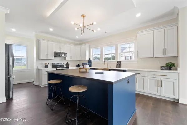 $549,900 | 3111 Staysail Drive, Elizabeth City, NC 27909