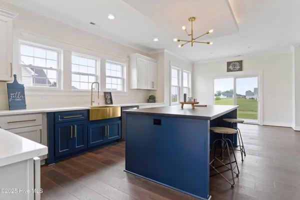 $549,900 | 3111 Staysail Drive, Elizabeth City, NC 27909