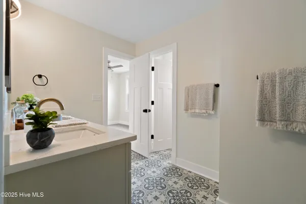 $549,900 | 3111 Staysail Drive, Elizabeth City, NC 27909