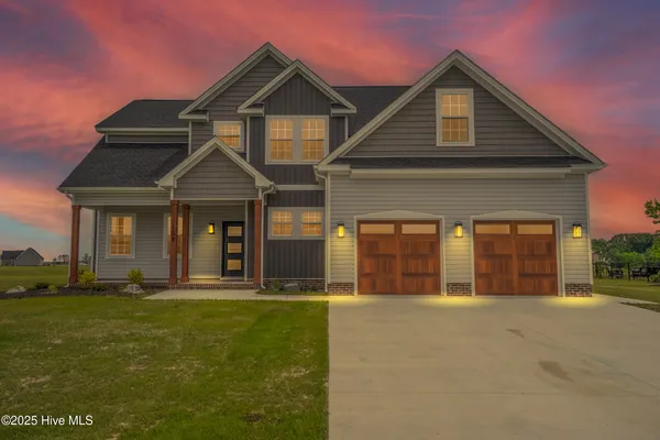 $549,900 | 3111 Staysail Drive, Elizabeth City, NC 27909