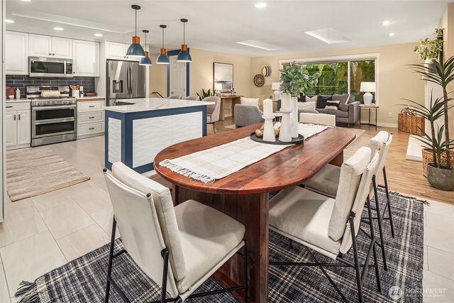 $1,355,000 | 14835 Northeast 202nd Street, Woodinville, WA 98072