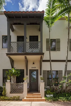 $4,500 | 8469 Northwest 51st Terrace, Unit 8469, Doral, FL 33166