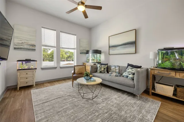 $399,000 | 1900 Barton Springs Road, Unit 2023 | Zilker