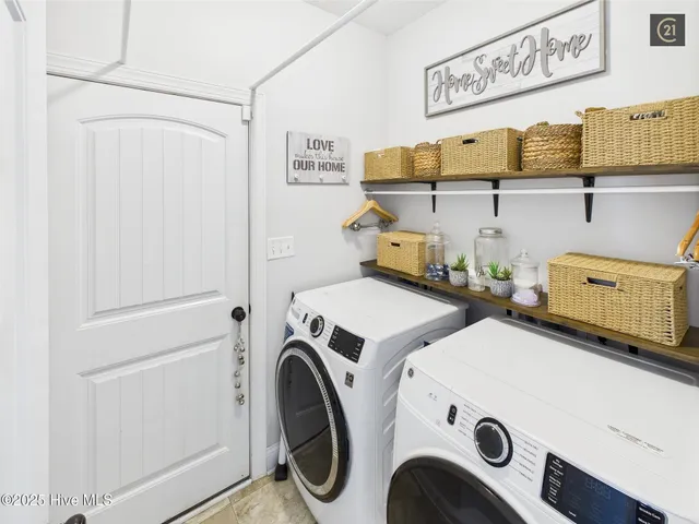 $2,300 | 703 Kiwi Stone Circle, Jacksonville, NC 28546