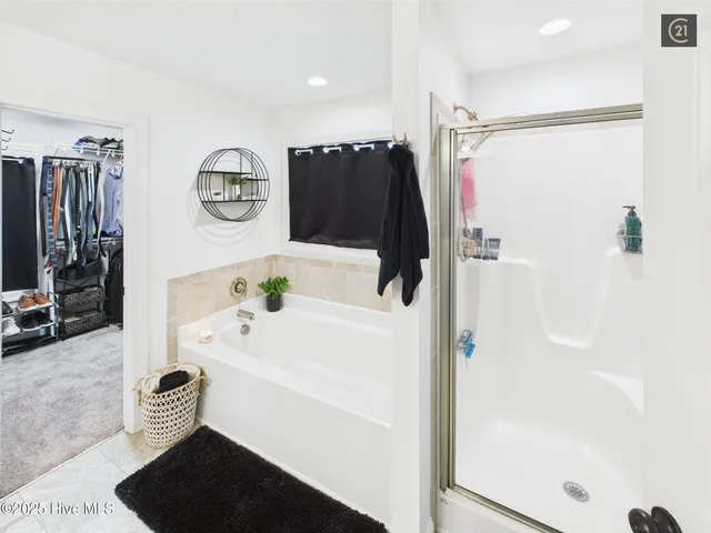 $2,300 | 703 Kiwi Stone Circle, Jacksonville, NC 28546