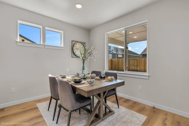 $474,990 | 316 North Viewmont Road, Unit 10/1 MIDDLETON, Greenacres, WA 99016