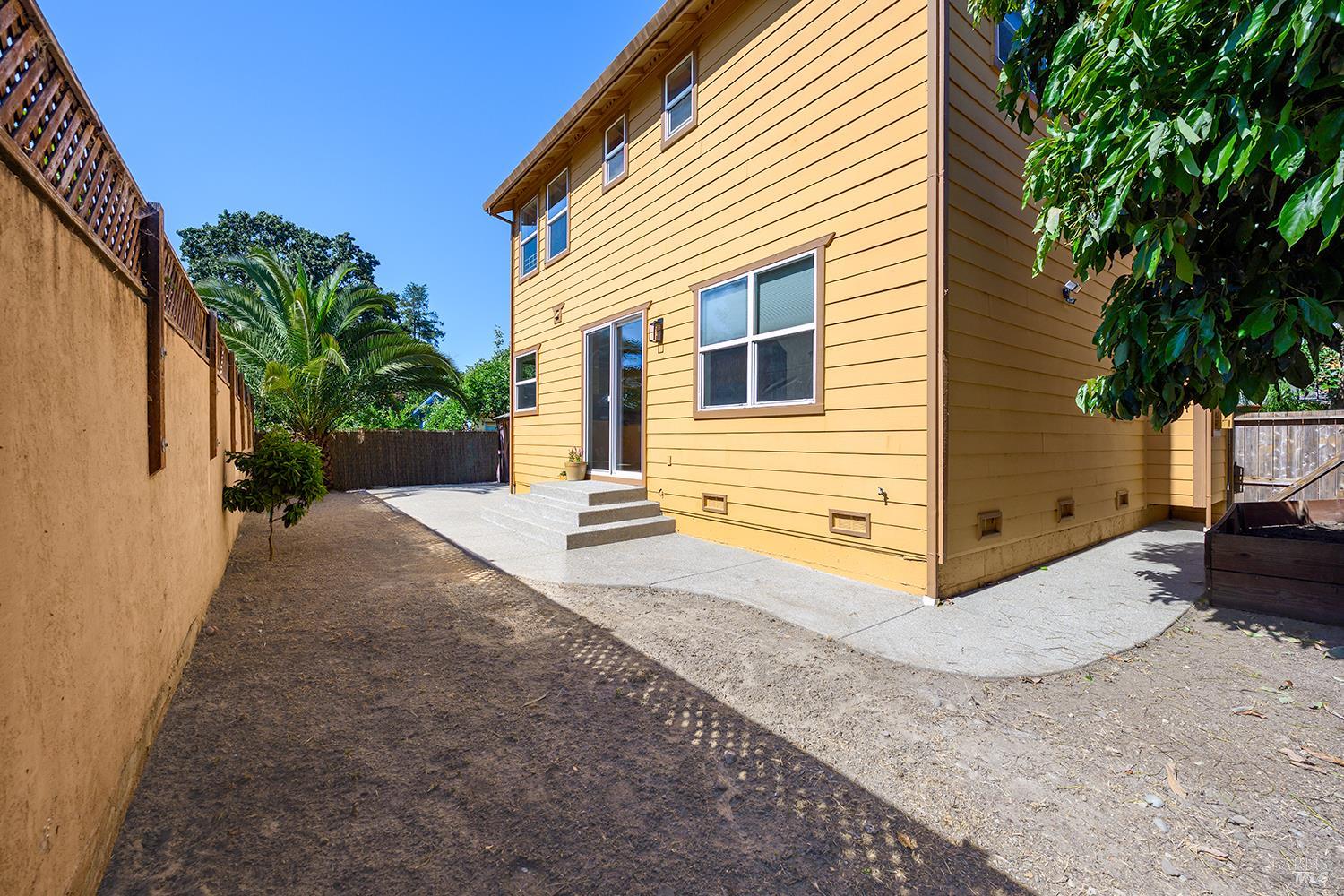1187 Dutton Avenue Santa Rosa, CA 95407 - Photo 31 of 34