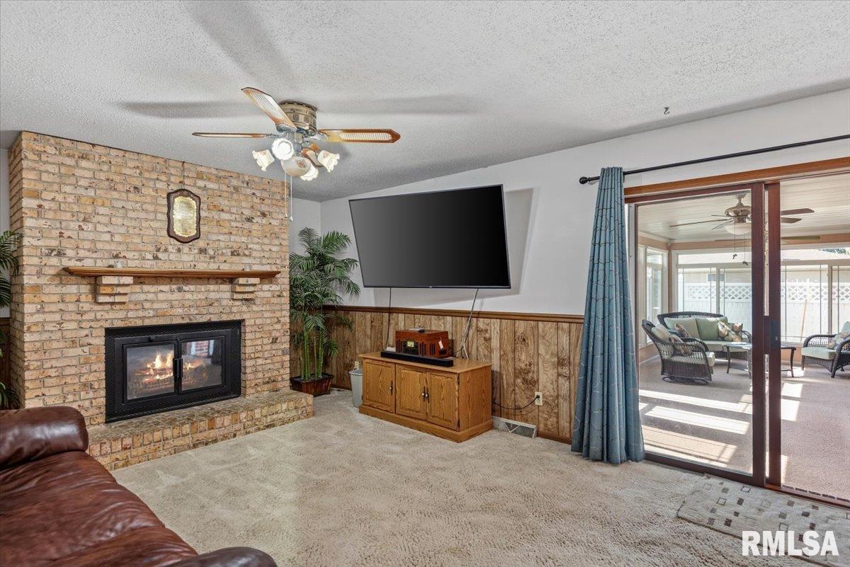 54 Longview Drive Springfield, IL 62712 - Photo 17 of 29