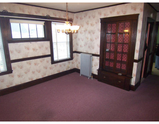 104 Rawson Road Arlington, MA 02474 - Photo 4 of 11 Gallery Image 4