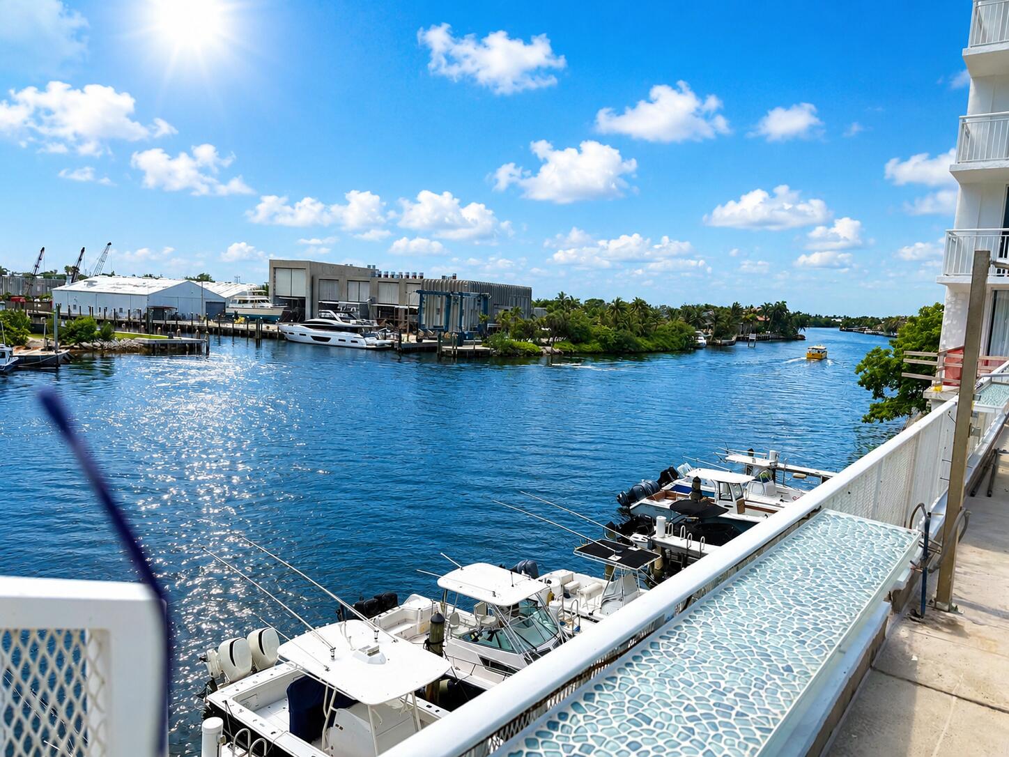 1505 North Riverside Drive, Unit 508 Pompano Beach, FL 33062 - Photo 17 of 31 Intracoastal - Boats