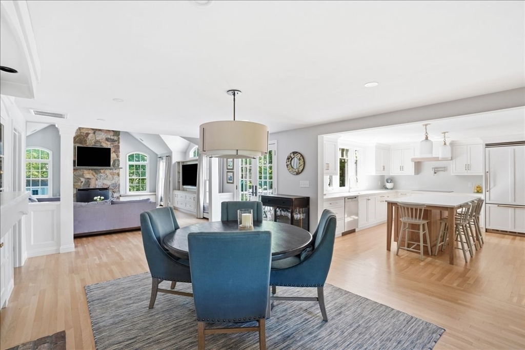 12 Stagecoach Road Hingham, MA 02043 - Photo 9 of 40