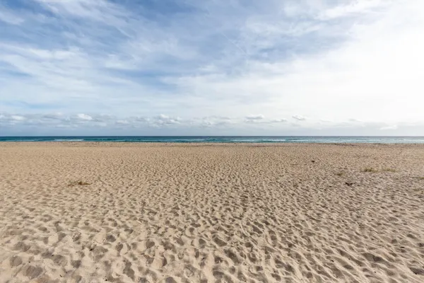 $3,400 | 2565 South Ocean Boulevard, Unit 1100, Palm Beach, FL 33480