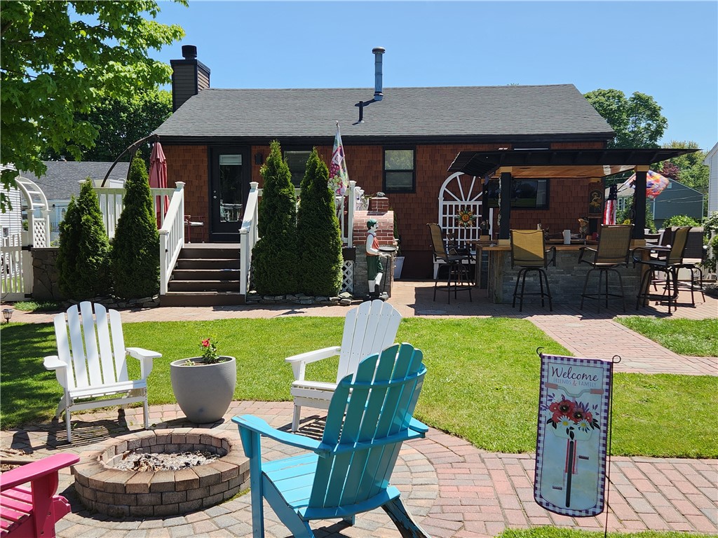 75 Chiswick Road Warwick, RI 02889 - Photo 21 of 32