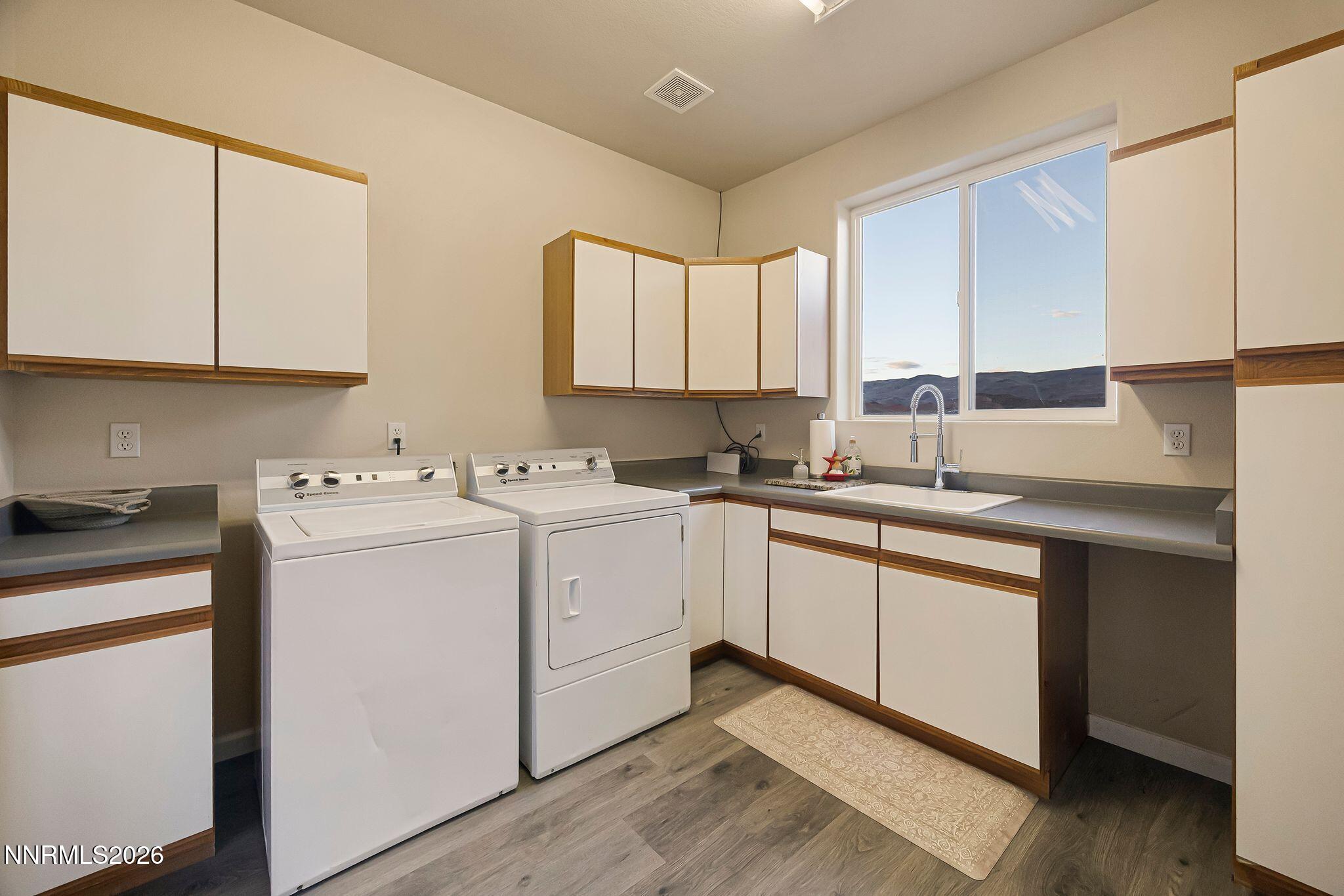 3900 Amy Road Reno, NV 89510 - Photo 20 of 44 32_HillPropertyMedia Team - 3900 Amy Rd,
