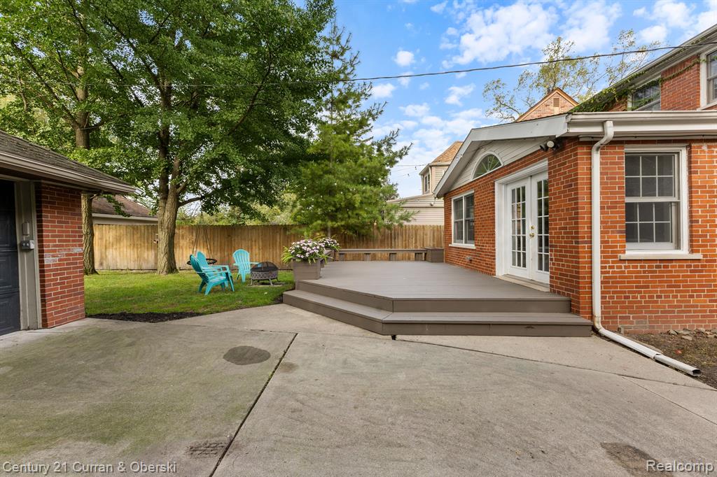 427 Maison Road Grosse Pointe, MI 48236 - Photo 28 of 37