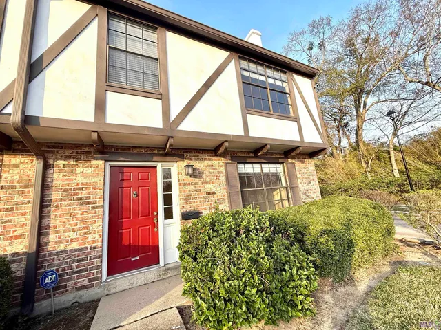 $195,000 | 10053 Jefferson Highway, Baton Rouge, LA 70809