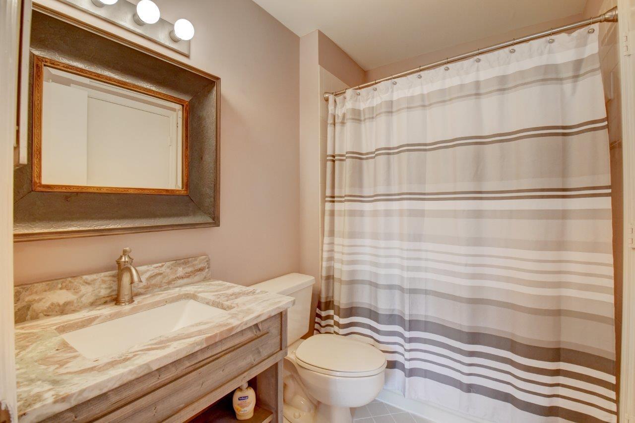 9517 Boca River Circle Boca Raton, FL 33434 - Photo 18 of 22 Bath 2