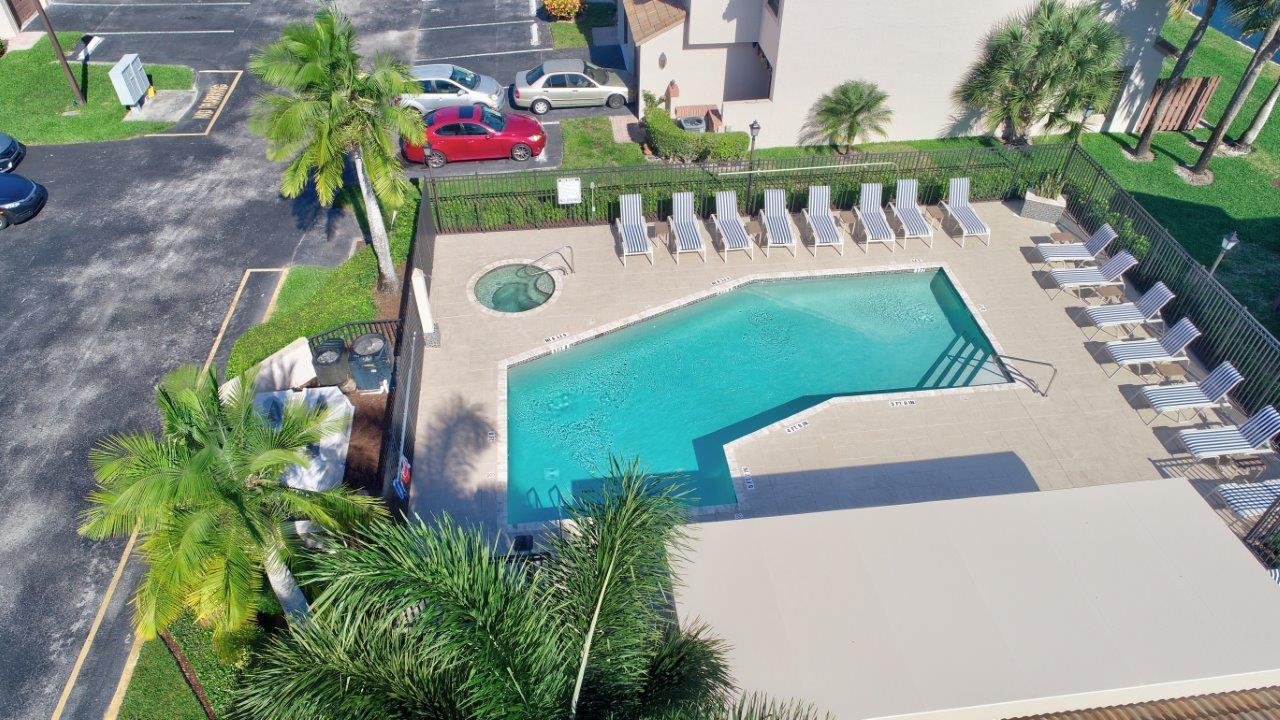9517 Boca River Circle Boca Raton, FL 33434 - Photo 22 of 22 Pool