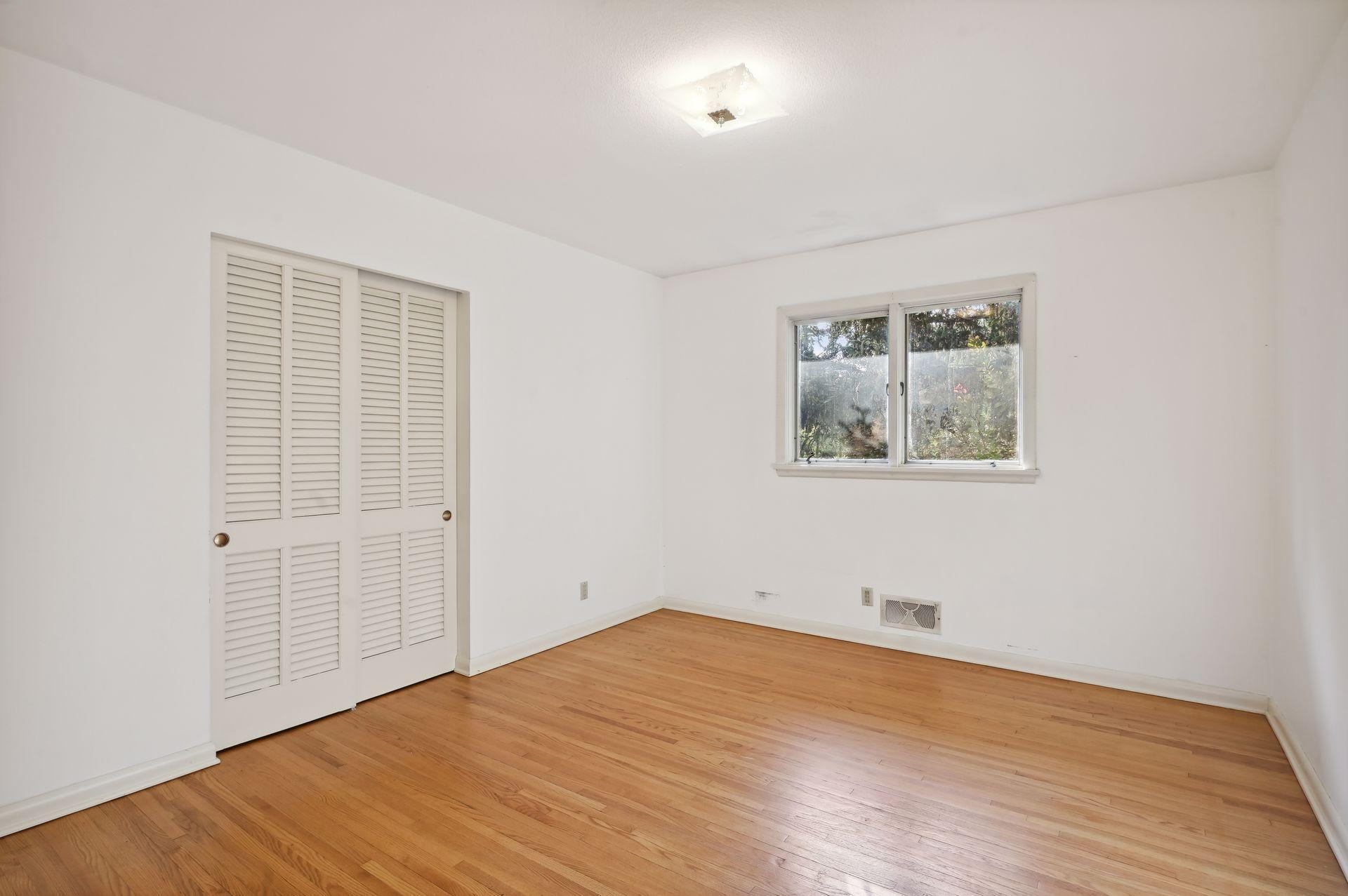 4401 Avondale Road Golden Valley, MN 55416 - Photo 19 of 48