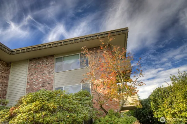 $398,500 | 620 Avenue B, Unit 9, Snohomish, WA 98290