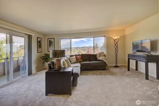 $398,500 | 620 Avenue B, Unit 9, Snohomish, WA 98290