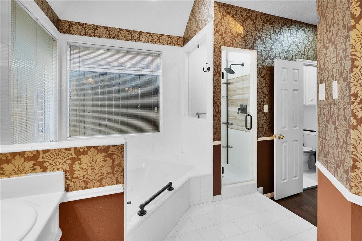 6710 Blue Hills Road Houston, TX 77069 - Photo 12 of 32 Gallery Image 12