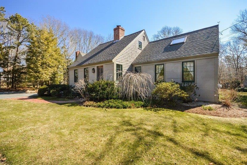 40 Crawford Road Cotuit, MA 02635 - Photo 4 of 30 005-Front_View-3884354-small