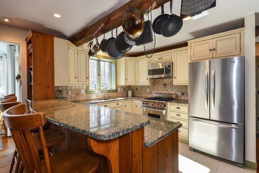 40 Crawford Road Cotuit, MA 02635 - Photo 9 of 30 015-Kitchen-3884369-small