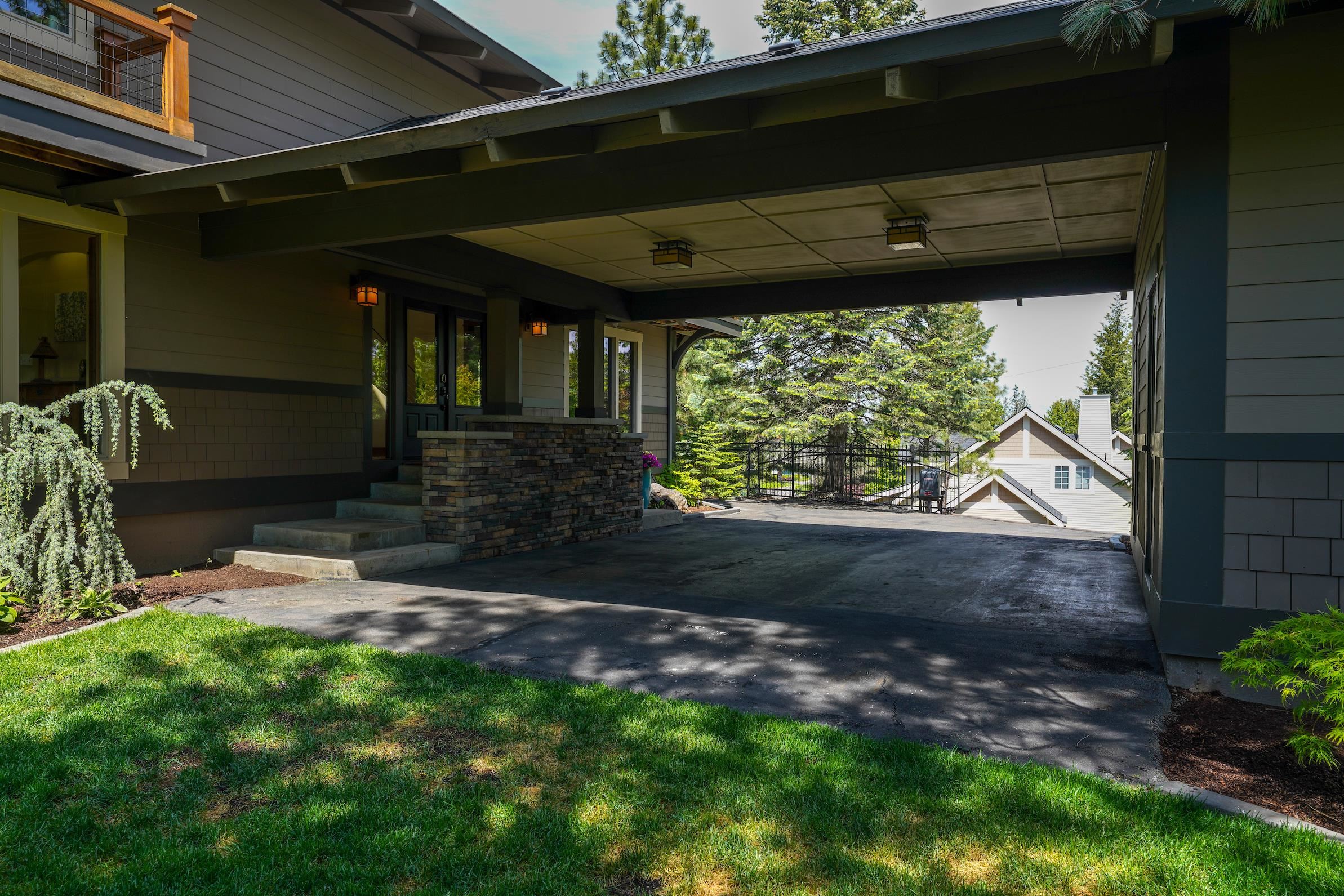 1124 East Plateau Road Spokane, WA 99203 - Photo 4 of 37 Gallery Image 4