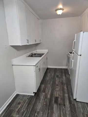 $1,150 | 550 Harding Place, Unit F120, Nashville, TN 37211