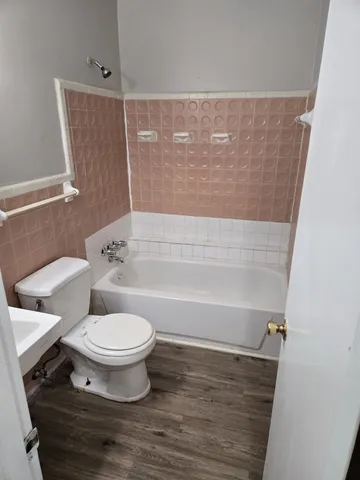 $1,150 | 550 Harding Place, Unit F120, Nashville, TN 37211