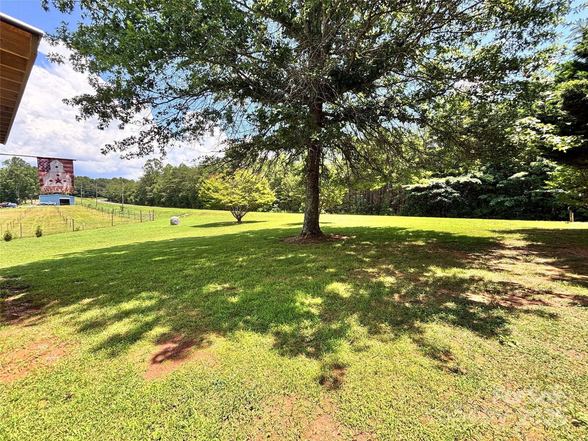 1890 Bud Tilley Road Pinnacle, NC 27043 - Photo 4 of 29 Gallery Image 4