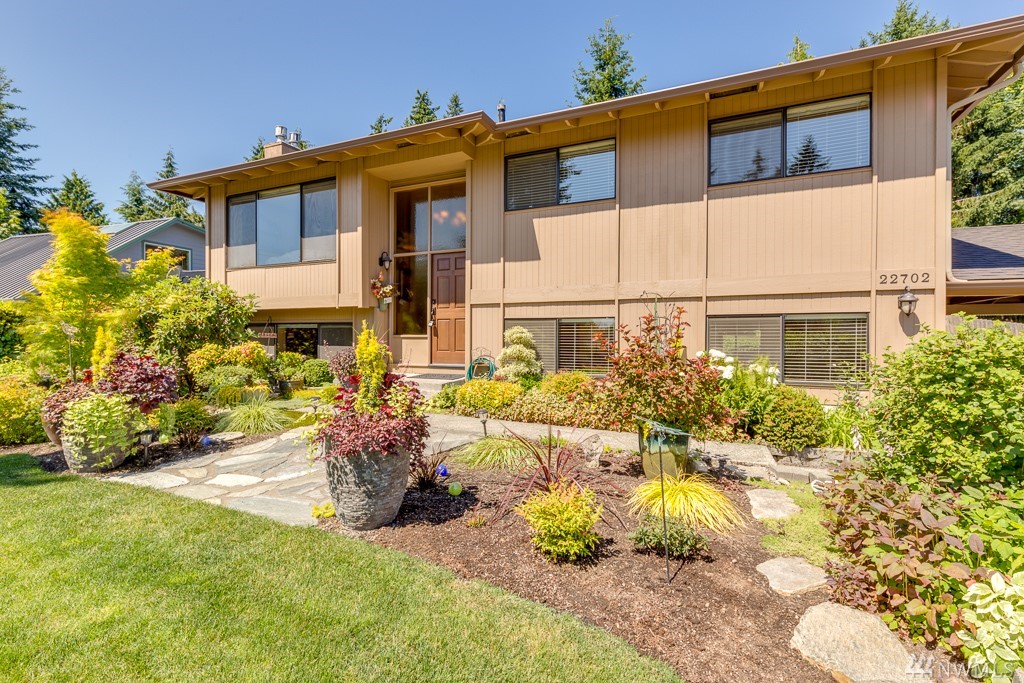 22702 2nd Place West Bothell, WA 98021 - Photo 3 of 25