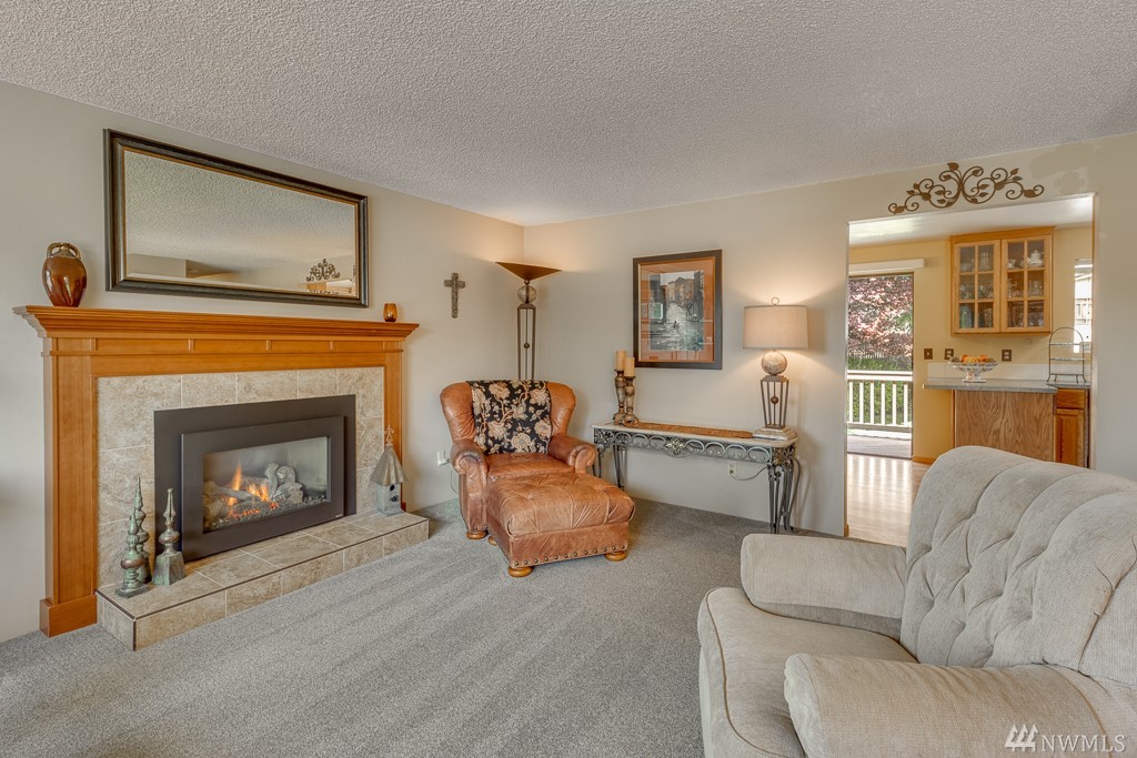 22702 2nd Place West Bothell, WA 98021 - Photo 5 of 25