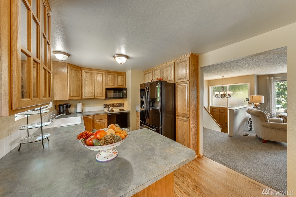 22702 2nd Place West Bothell, WA 98021 - Photo 8 of 25