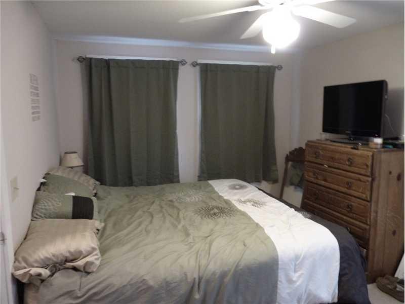 143 Perley Road Naples, ME 04055 - Photo 13 of 20 Bedroom.