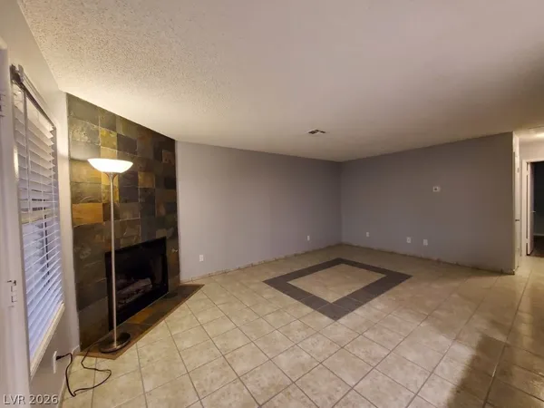 $1,275 | 2305 North Jones Boulevard, Unit 2, Las Vegas, NV 89108