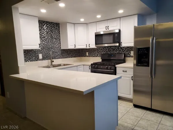 $1,275 | 2305 North Jones Boulevard, Unit 2, Las Vegas, NV 89108