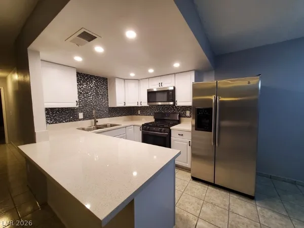 $1,275 | 2305 North Jones Boulevard, Unit 2, Las Vegas, NV 89108