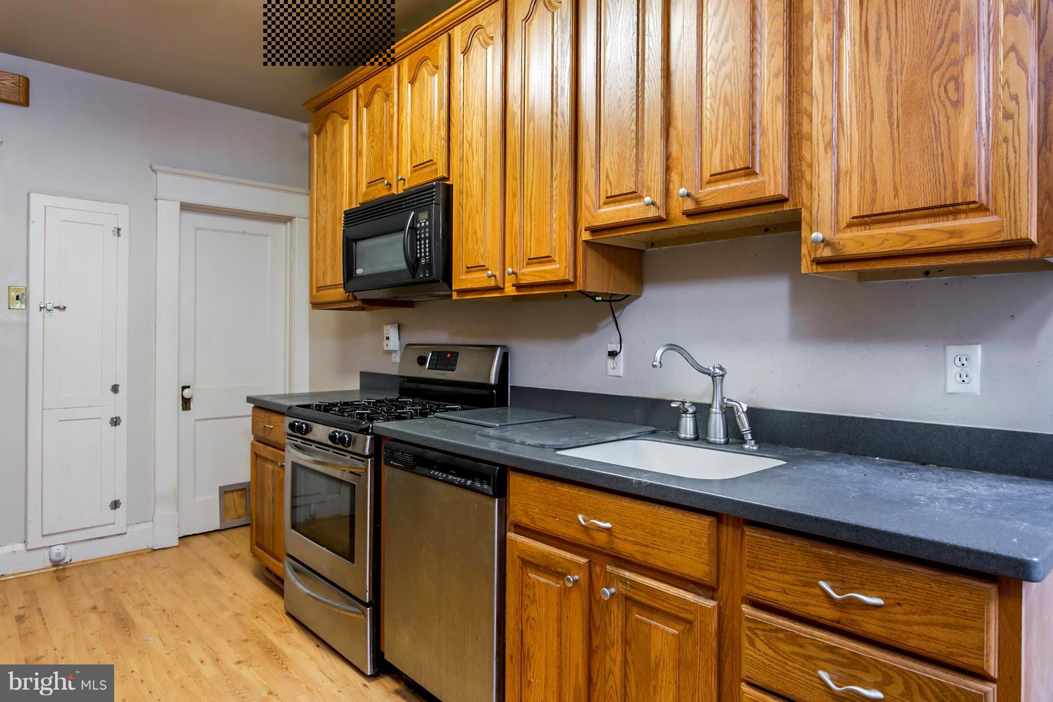 407 Wingate Road Baltimore, MD 21210 - Photo 7 of 24 Kitchen