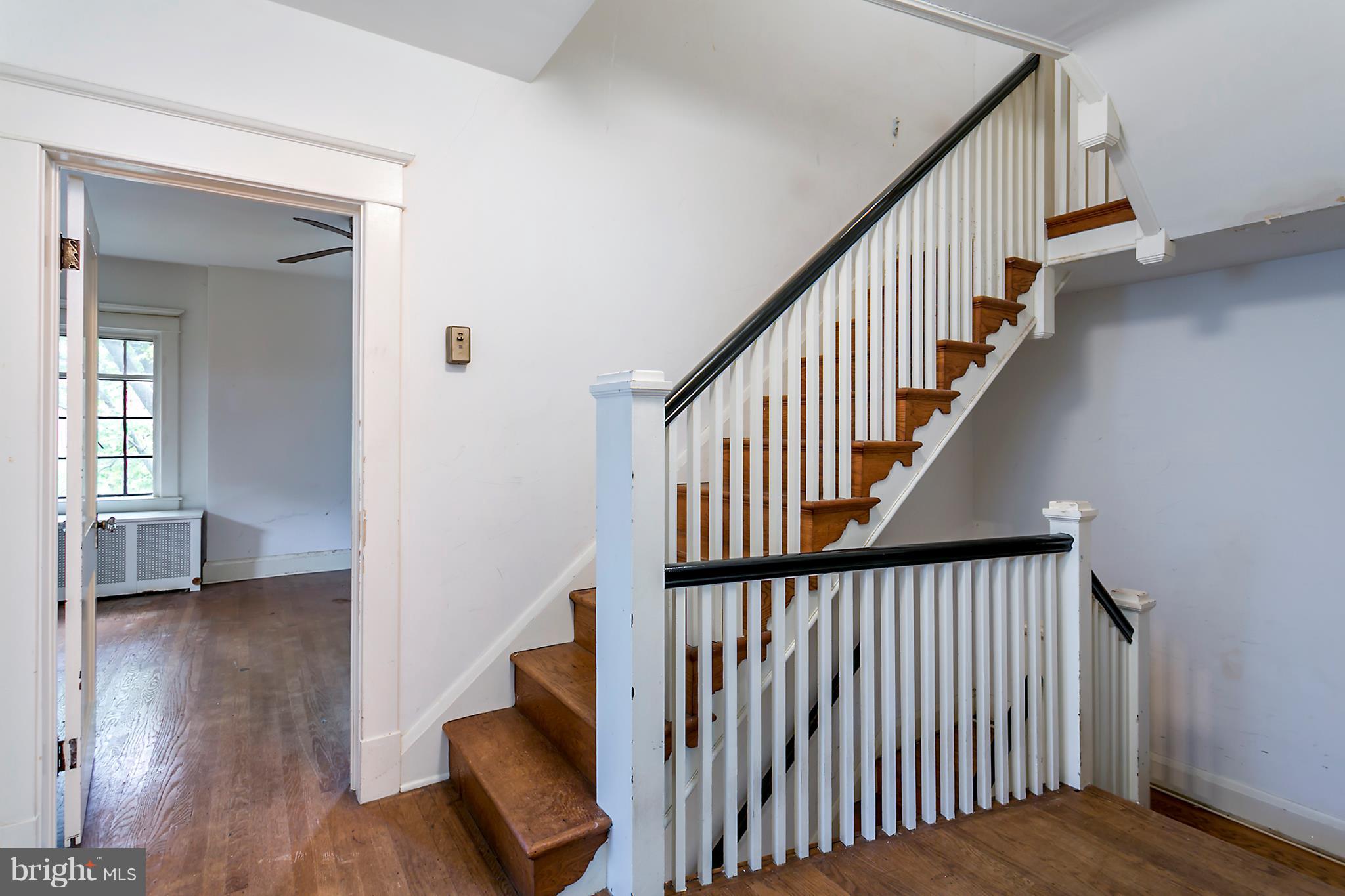 407 Wingate Road Baltimore, MD 21210 - Photo 10 of 24 Interior (General)