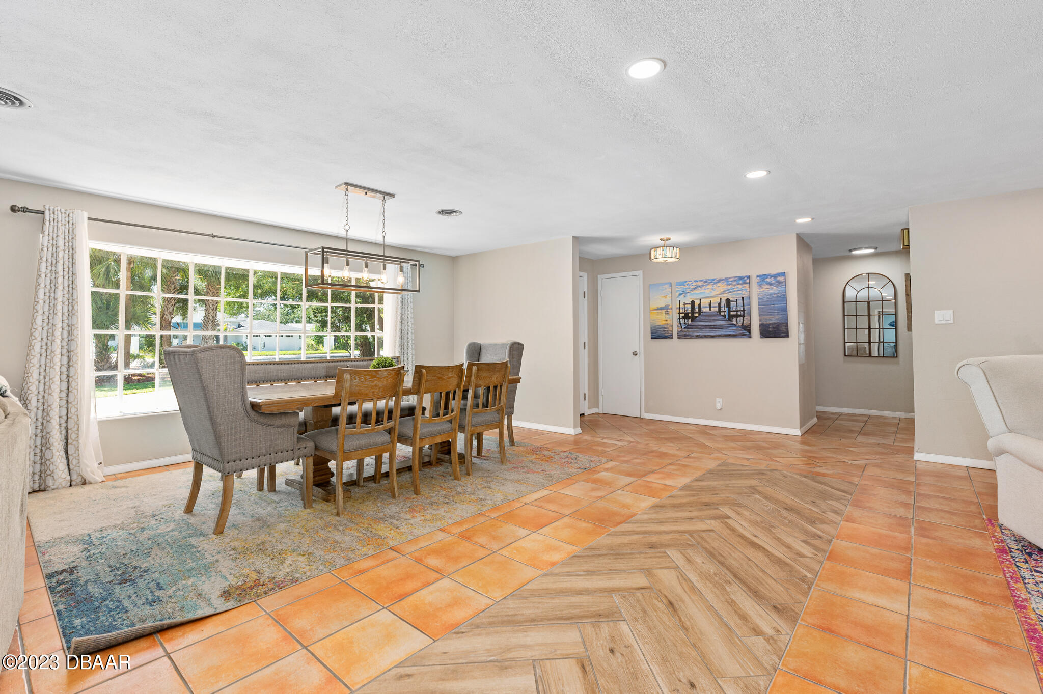 585 John Anderson Drive Ormond Beach, FL 32176 - Photo 12 of 44 AEP360-22