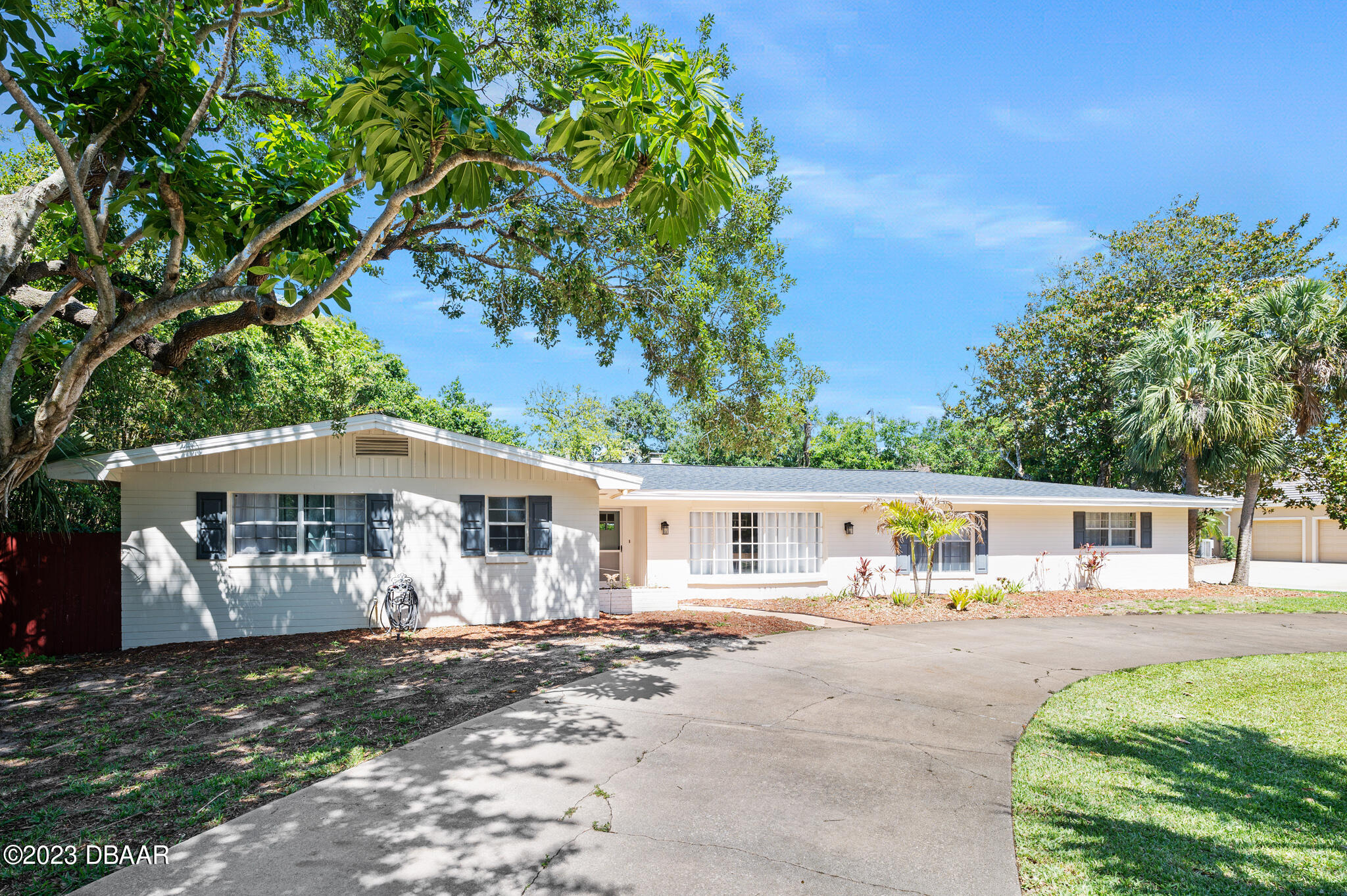 585 John Anderson Drive Ormond Beach, FL 32176 - Photo 35 of 44 AEP360-37