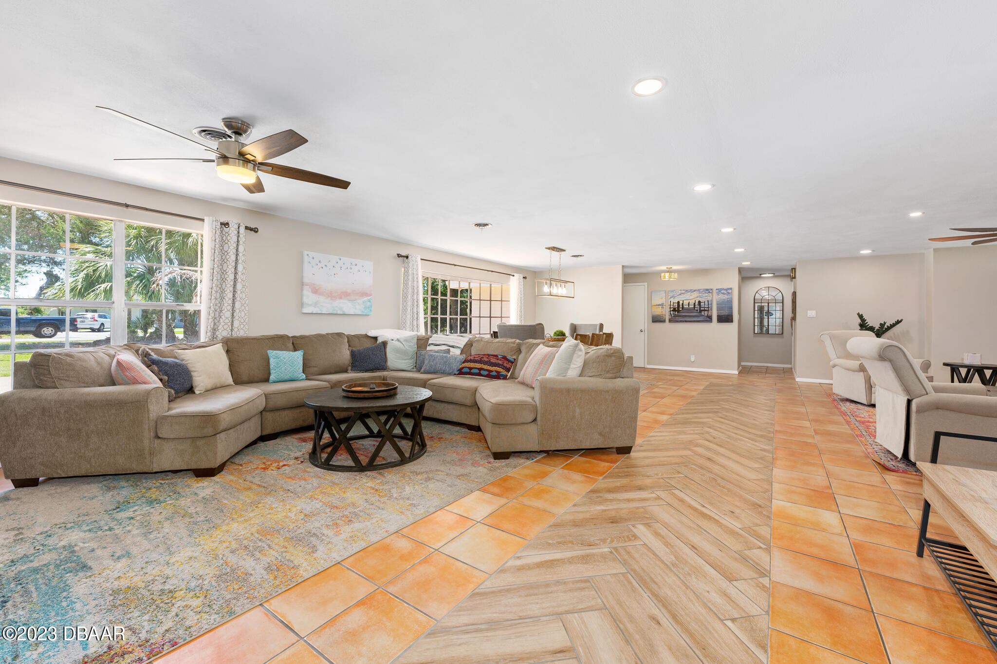 585 John Anderson Drive Ormond Beach, FL 32176 - Photo 4 of 44 AEP360-5