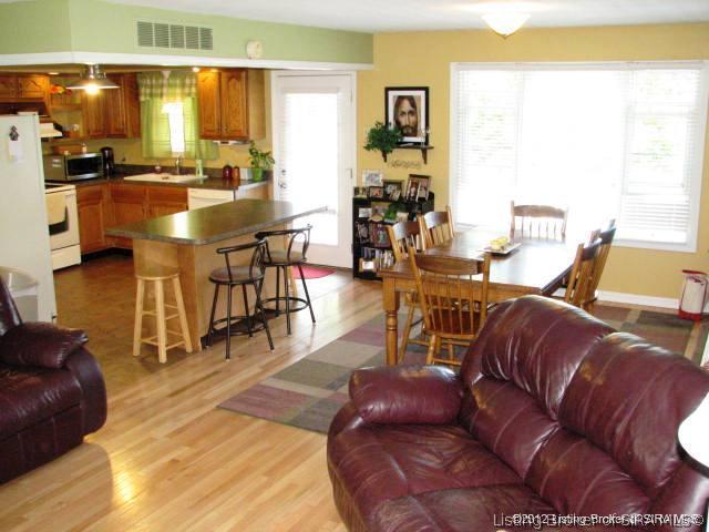 4140 Pleasure Ridge Road Southeast Corydon, IN 47112 - Photo 8 of 28